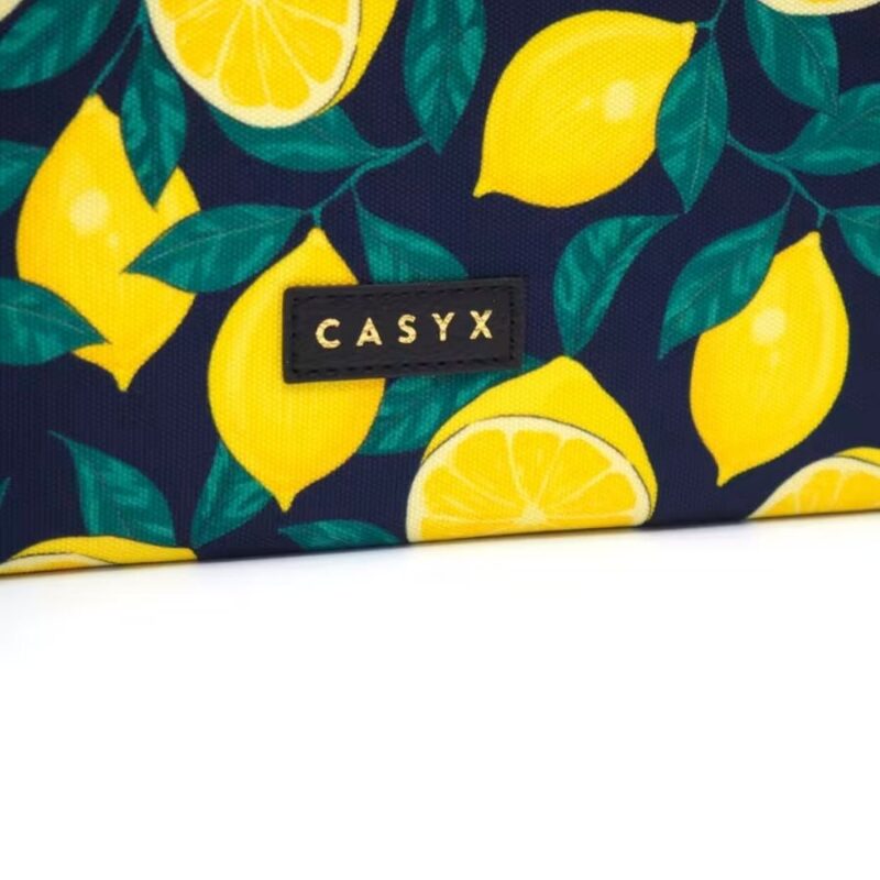casyx laptopsleeve lemons